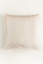 Rose Ogee T-200 Euro Sham
Cushion Cover Rose Ogee T-200 Euro Sham
Cushion Cover