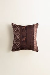 SS25-DGC -021 Digital
                    Printed Cushion Cover